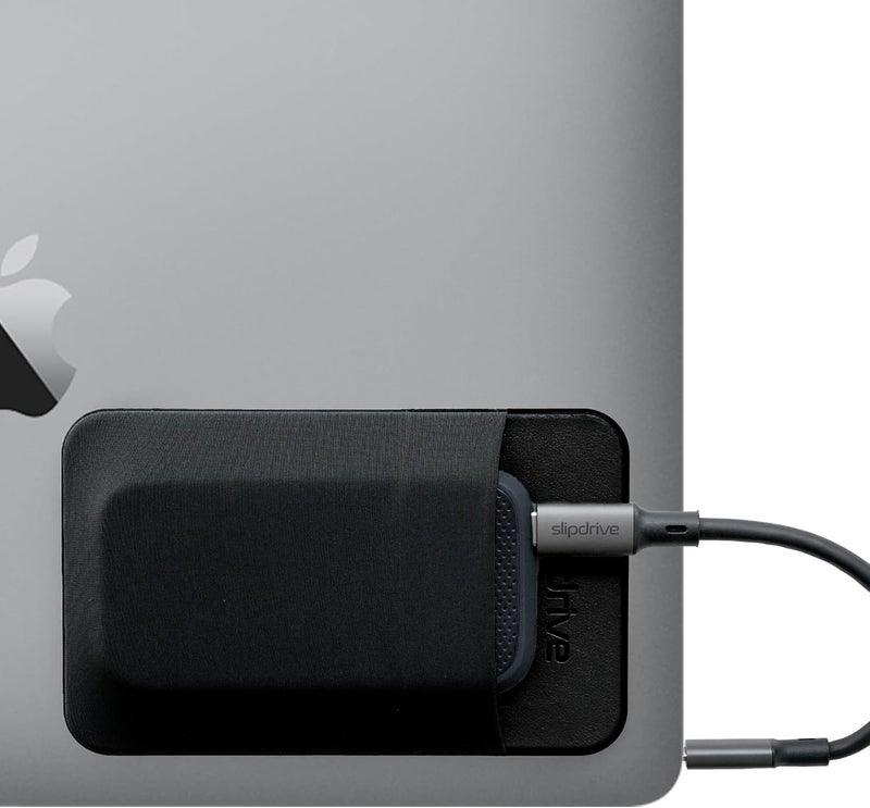 Slipdrive حافظة قرص صلب محمولة للكمبيوتر المحمول - قرص صلب SSD - لاصق قابل لإعادة الاستخدام - حافظة حمل خارجية للقرص الصلب - حقيبة جيب (صغيرة، سوداء) - Image 1
